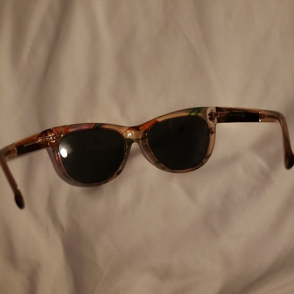 Gucci sunglasses - Picture 7 of 8